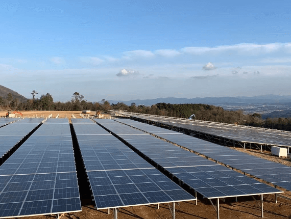 L'ordre de 28 MW solaire de mont-de la Préfecture de Fukui, Japon